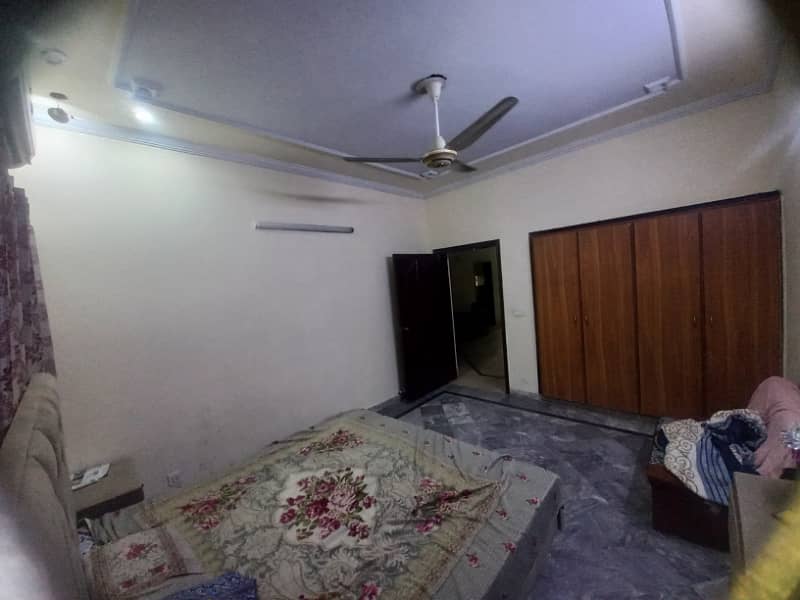 10 Marla lower portion for rent available in Valencia Housing Society Lahore 22