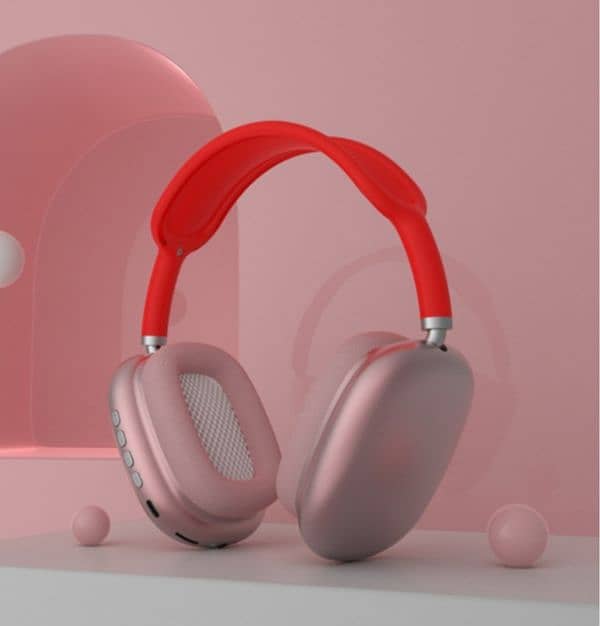 p9 Headphones 1