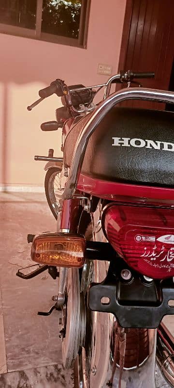 Honda CD 70 lush condition. . . urgent Sale. . . Totally Untouch. . . 3