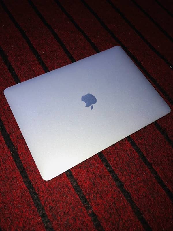 Macbook Pro 13’ 2017 3