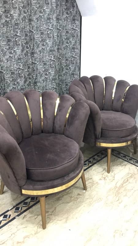 Elegant Luxury Chairs for Sale, 10/10 2