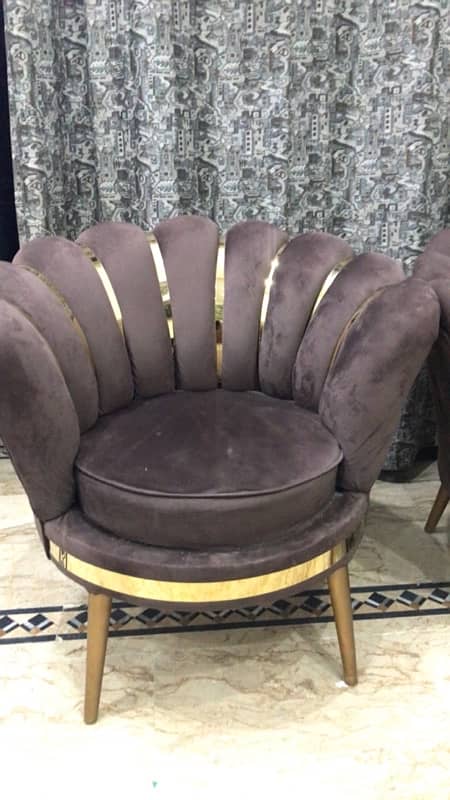 Elegant Luxury Chairs for Sale, 10/10 3