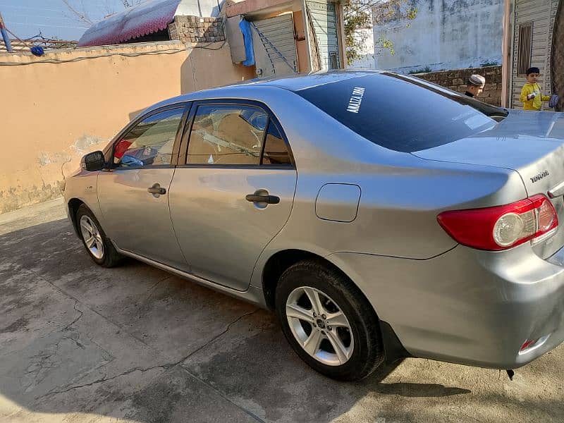 Toyota Corolla GLI 2013 3