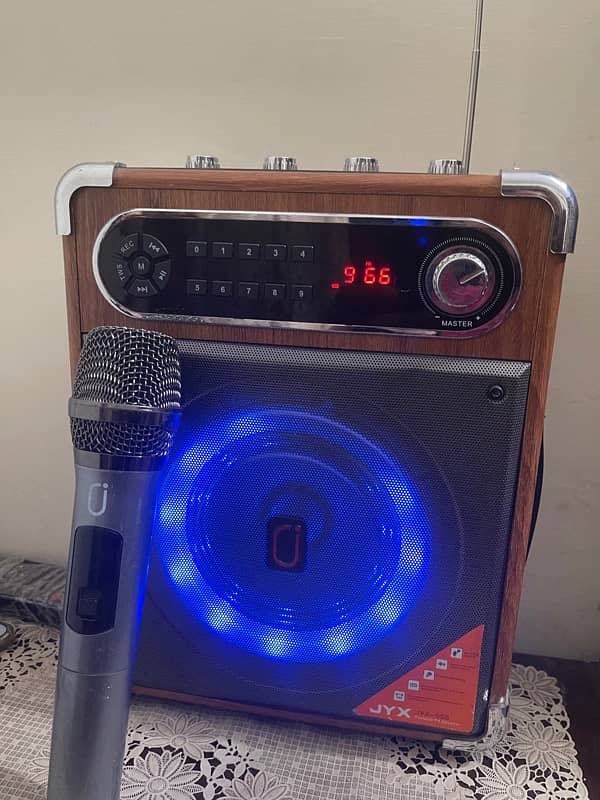 Mehfil speaker sound with mic 3