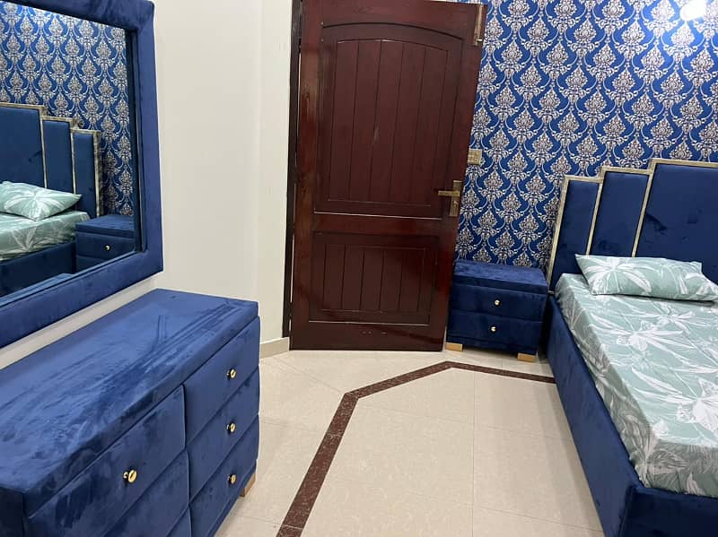 8 Marla Fully Furnished House For Rent in Bahria Town Lahore - Defence Raya 9