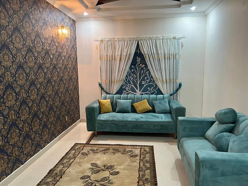 8 Marla Fully Furnished House For Rent in Bahria Town Lahore - Defence Raya 26