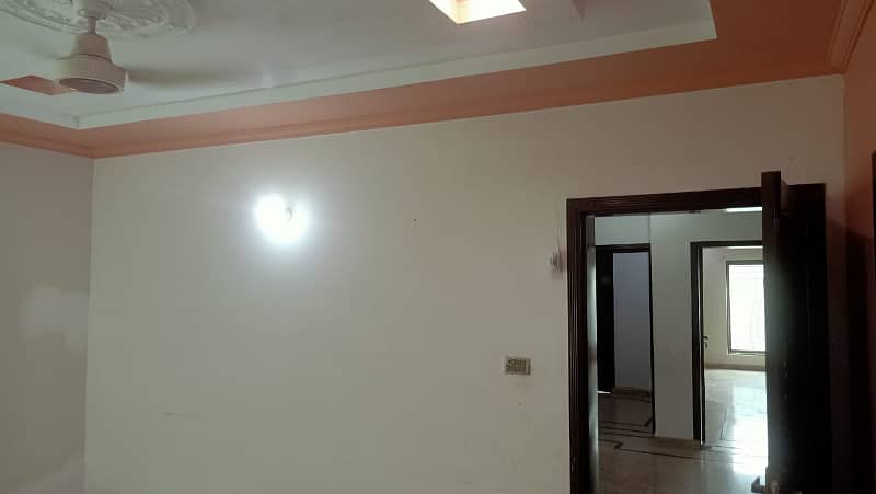 8 MARLA SLIGHTLY USED HOUSE FACING PARK HOUSE FOR SALE IN BAHRIA TOWN LAHORE 5