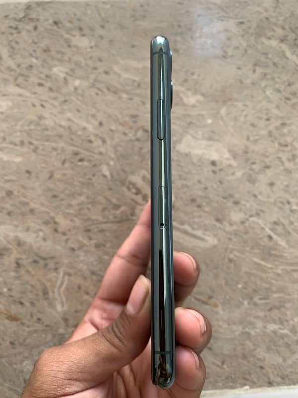 Iphone 11 Pro 256gb official pta approved no fault urgent sale 6