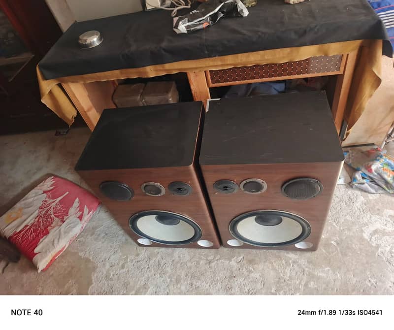 Sony shake 7d hifi speakers 15 inch with amp 1