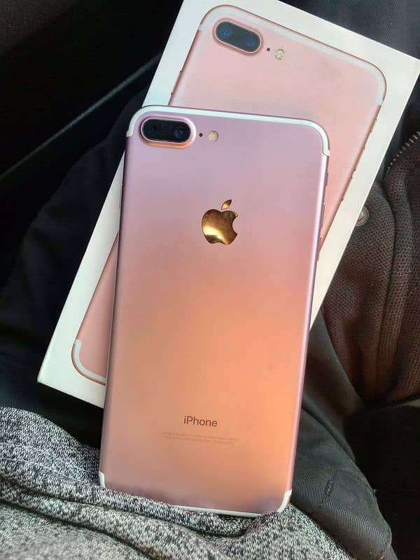 Iphone 7Plus Rose Gold 0