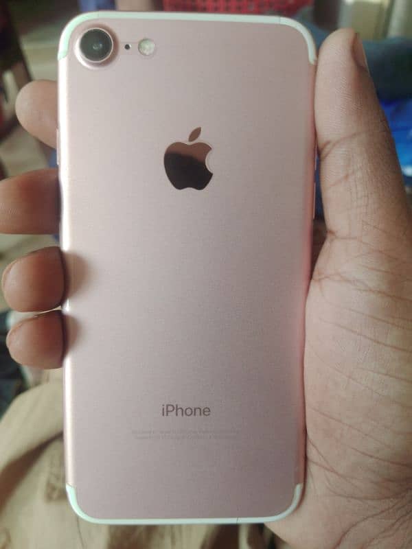 iPhone 7 LLA 128Gb 0