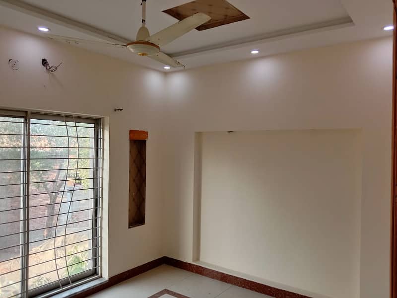 5 Marla House For Sale In Bahria Town Lahore 10