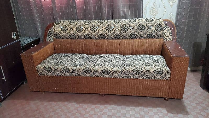 6 seater sofa like a brand new 2