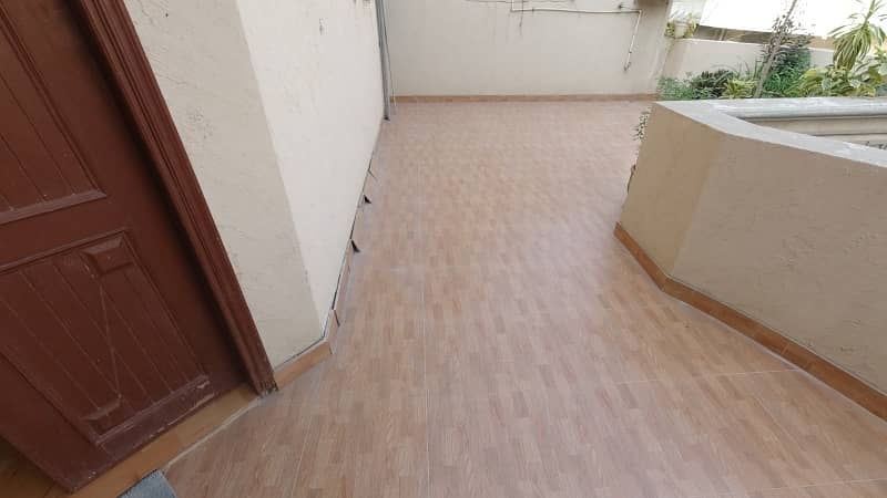 DOUBLE STORY HOUSE FOR SALE IN GULSHAN-E-IQBAL1 3 D 2 10