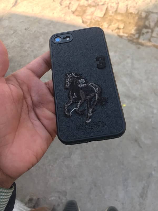 iPhone 7 32 gb pta approved 1