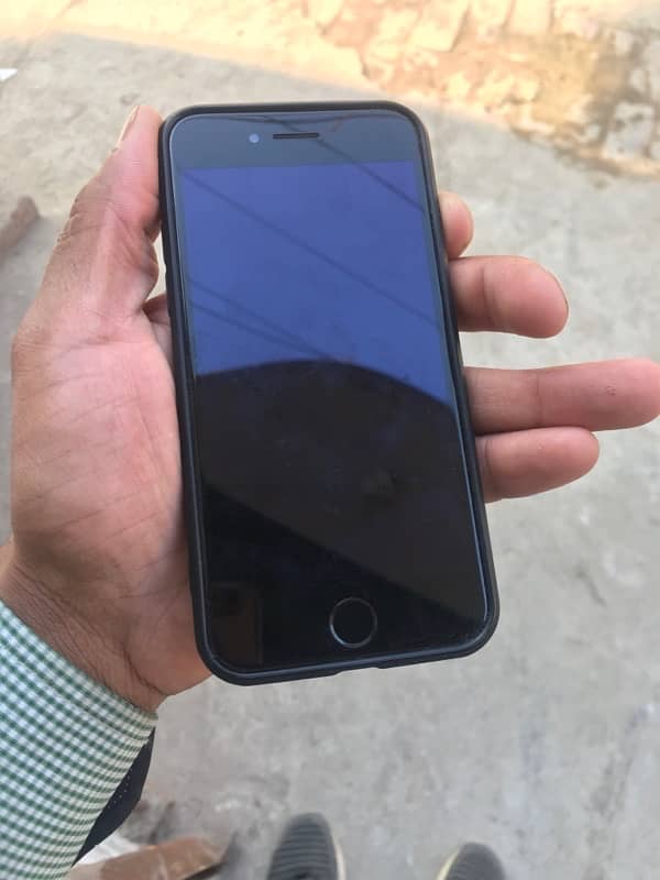 iPhone 7 32 gb pta approved 3