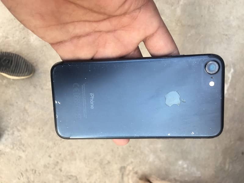 iPhone 7 32 gb pta approved 6