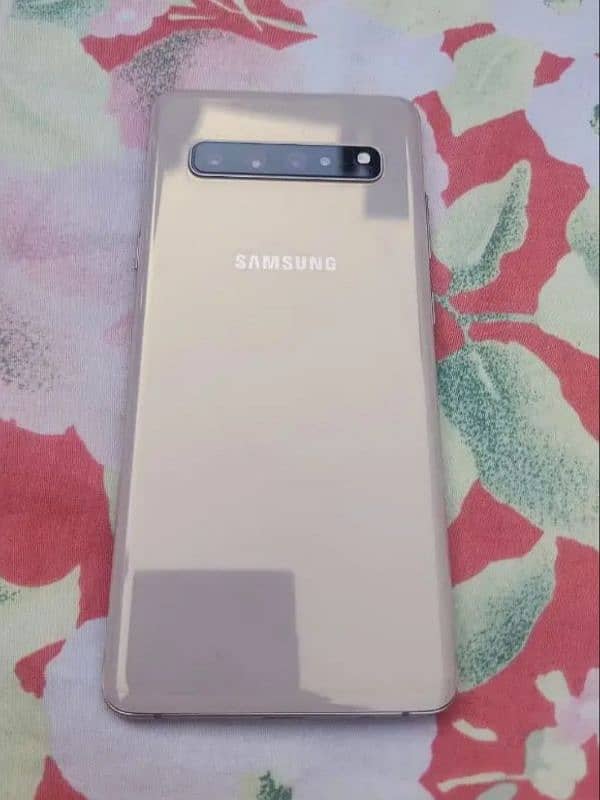 Samsung S10 plus 5G Golden 6