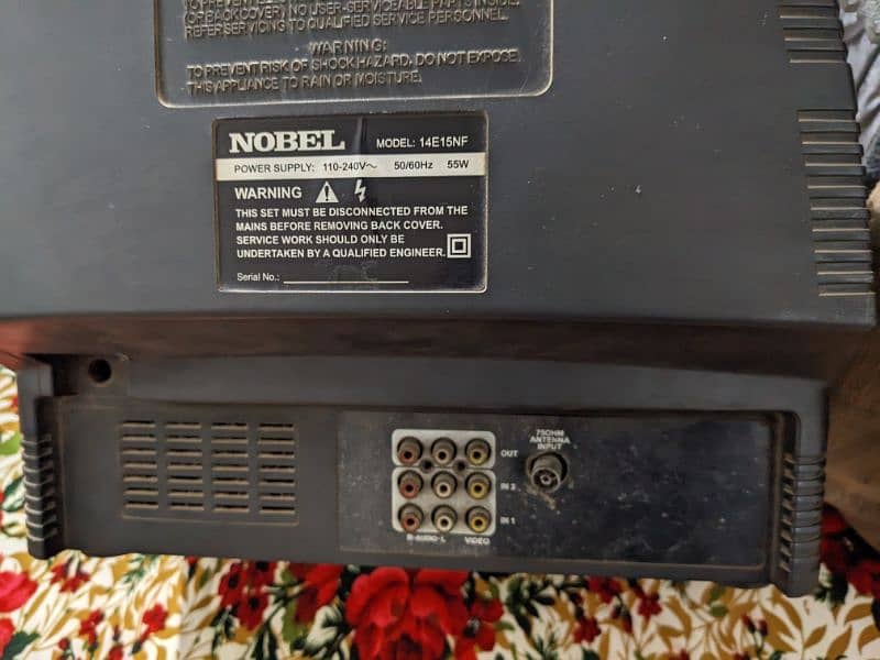 Noble TV Model 14E15NF 4