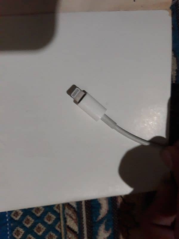 iphone charging cable 1