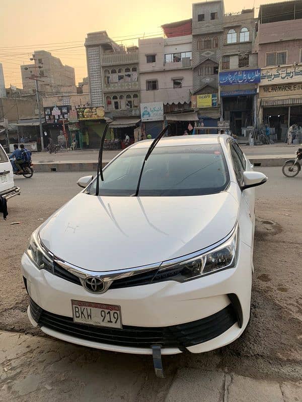 Toyota Corolla Altis 2017 3