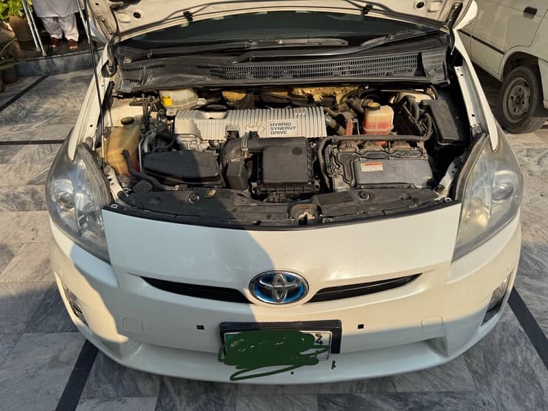 Toyota Prius 2010 3