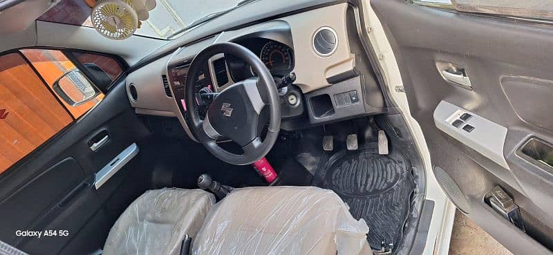 Suzuki Wagon R 2017 6