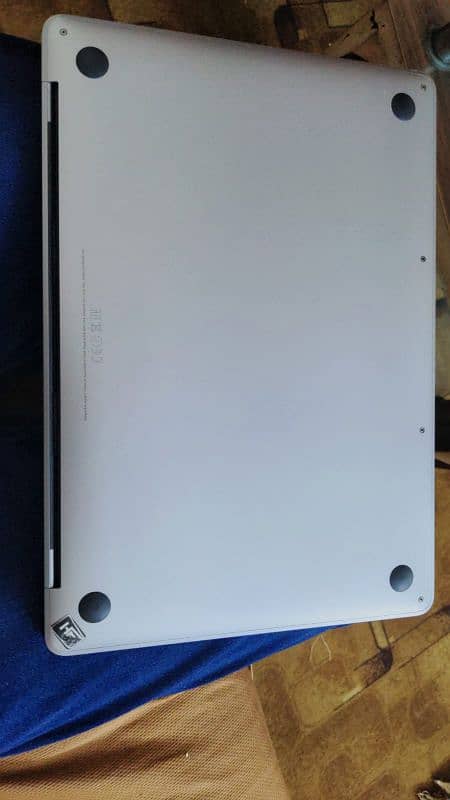 MacBook Pro 2017 16Gb Ram 256 GB Rom 2