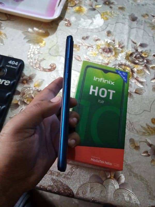 infinix hot 10 play 4gb or 64gb 2