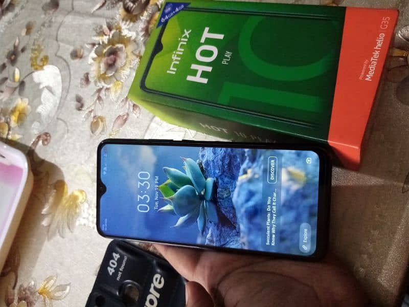 infinix hot 10 play 4gb or 64gb 4