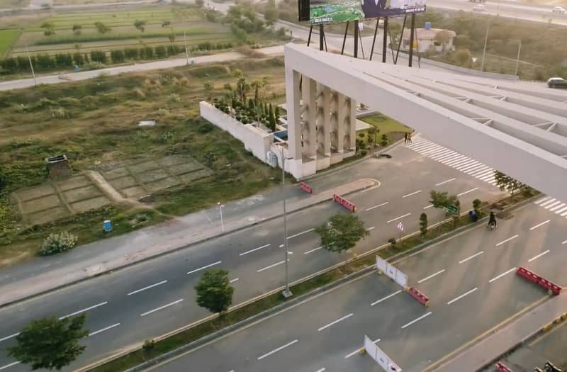 1 Kanal Hot Location 80 feet Facing 2 Kanal Near Golf Club ideal Plot For Sale in DHA Phase 9 Prism Block D Lahore 2