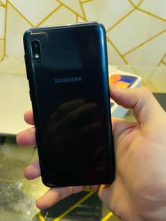 Samsung galaxy a10 with box