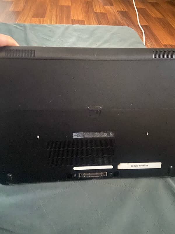 Dell Latitude E7440 0