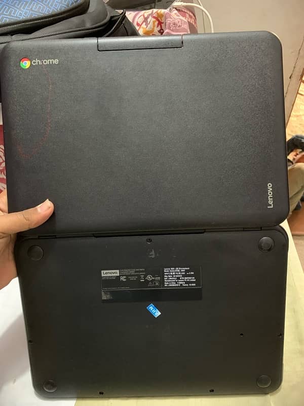 lenovo chrome book with play store abi mangwai h Dubai sy new conditn 0