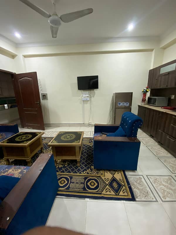 Monthly basis 1bed apartment for rent 1