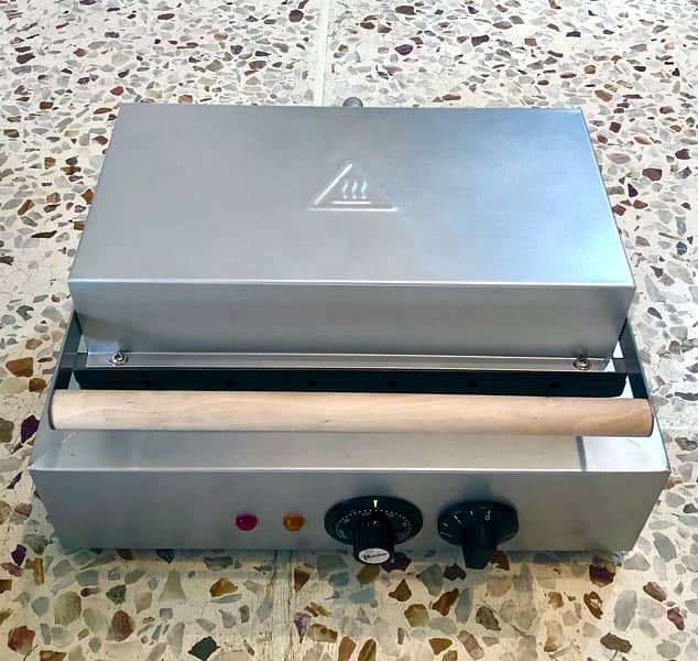 Brand New Stock Belgian Waffle and Pancake Makers 0