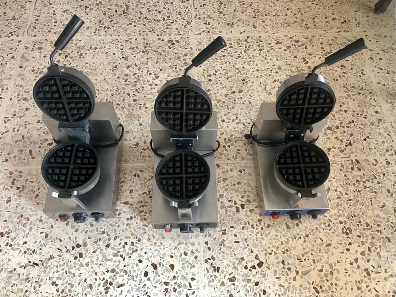 Brand New Stock Belgian Waffle and Pancake Makers 2