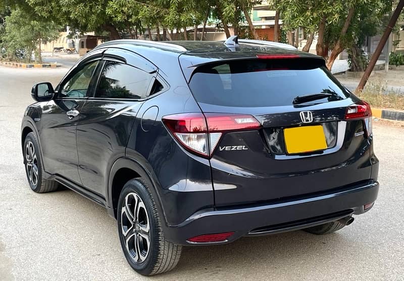 Honda Vezel Z Package 2014 Model Just Like New 4