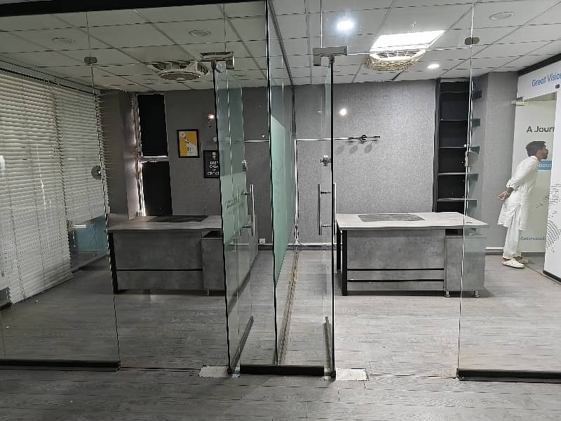 2000 SQ FEET NON FURNISHED 6TH FLOOR HALL WITH LIFT FOR RENT ON MAIN ROAD 1