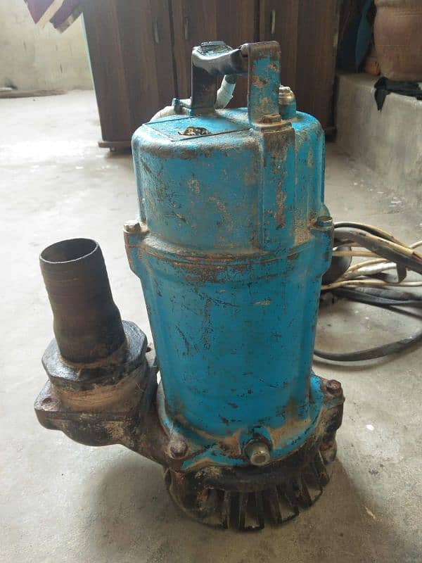 Submersible Mad Pump 5