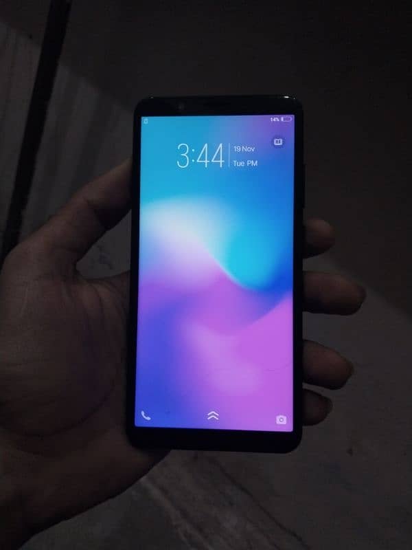 VIVO Y 71 4GB 64GB 10 by 9 0