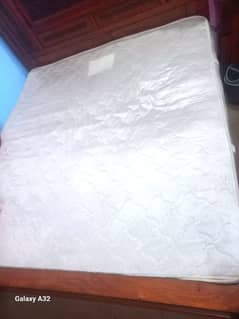 jumbo siz mattress