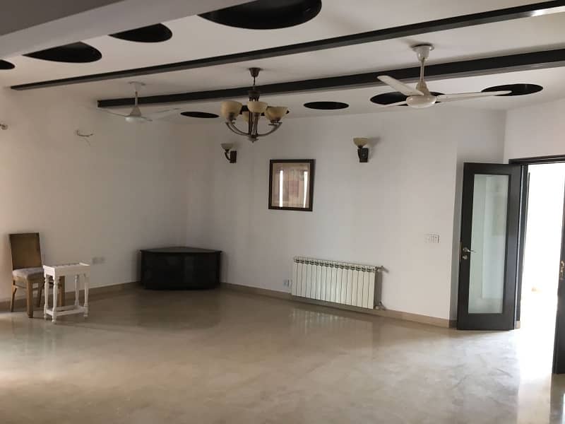 1 Kanal Beautiful Spanish Upper Portion For Rent In Phase 4 DHA Lahore 20