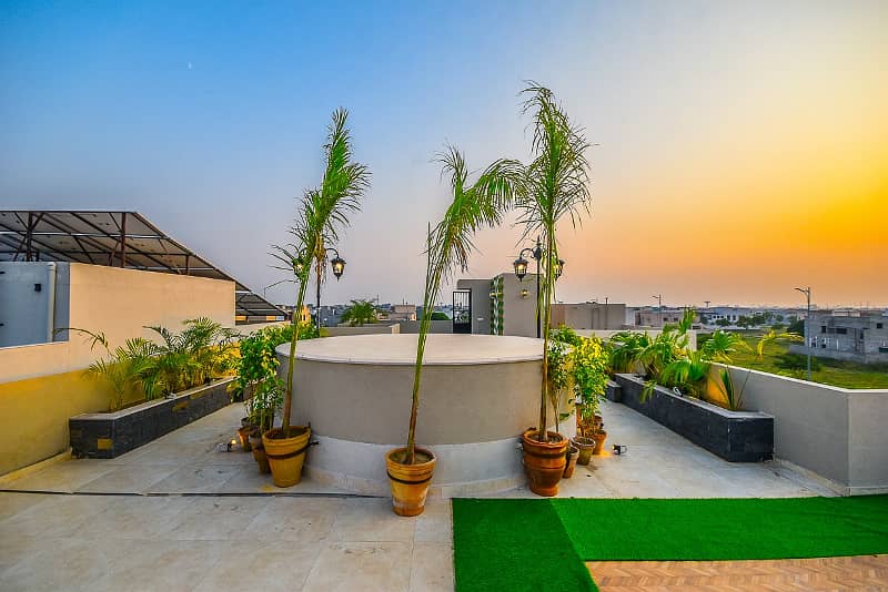 MAGNIFICENT BRAND NEW ROYAL BUNGALOW FOR SALE IN DHA PHASE 7 22