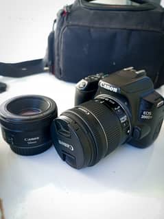 Canon 200d markii 4k with 18-55 / 50 mm f1.8 stm 2 batteries 2 charger