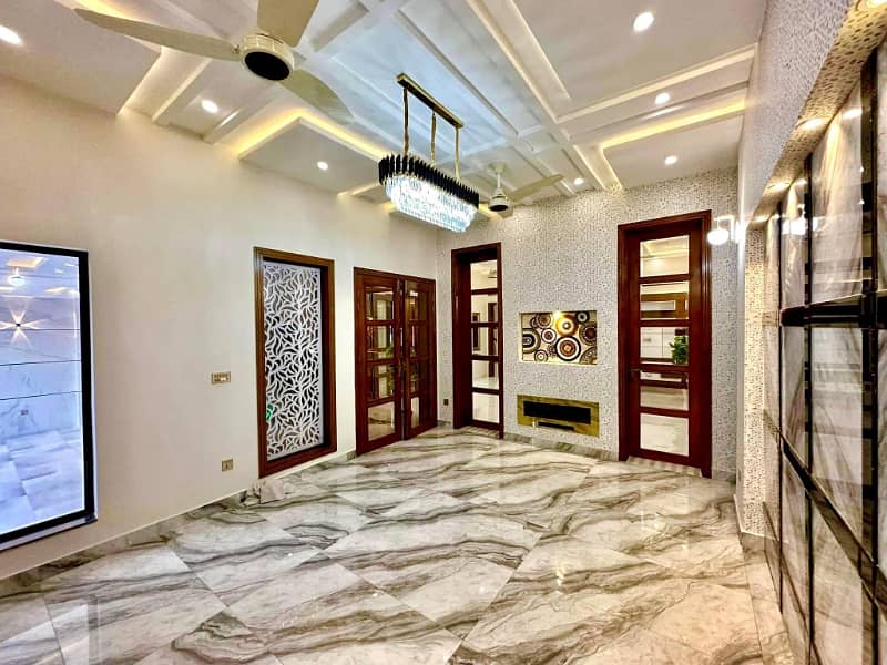 10 Marla Luxury Brand New Double Unit House For Sale in Shaheen Block Bahria Town Lahore 20