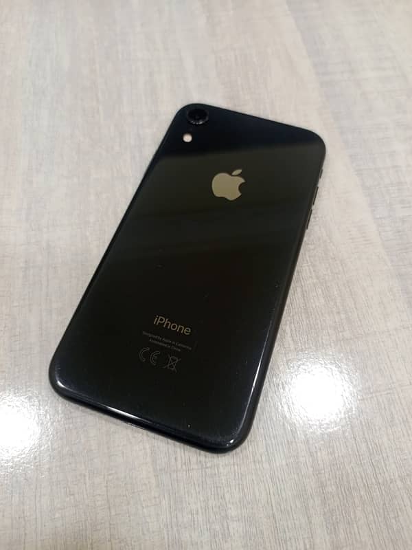 iphone xr 128gb Pta Approved 2