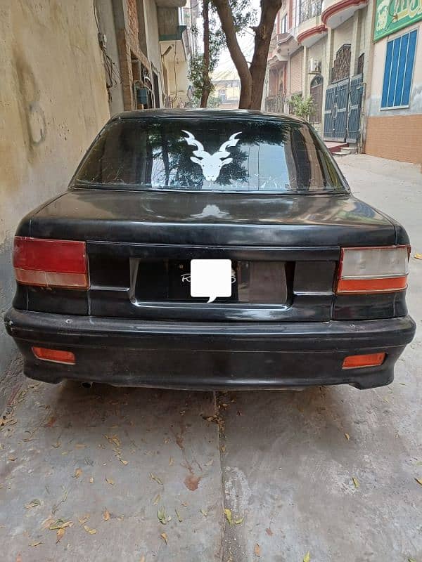 Mitsubishi Lancer 1990 2