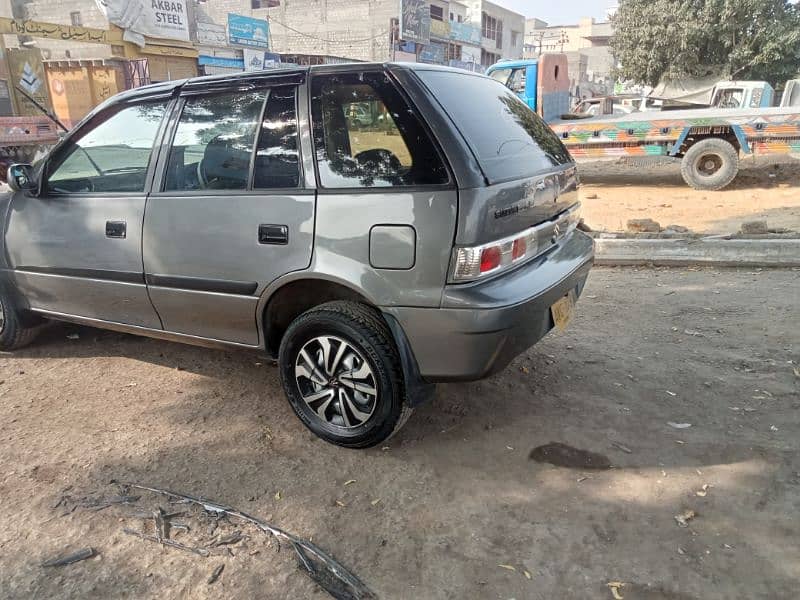 Suzuki Cultus VXR 2011 11