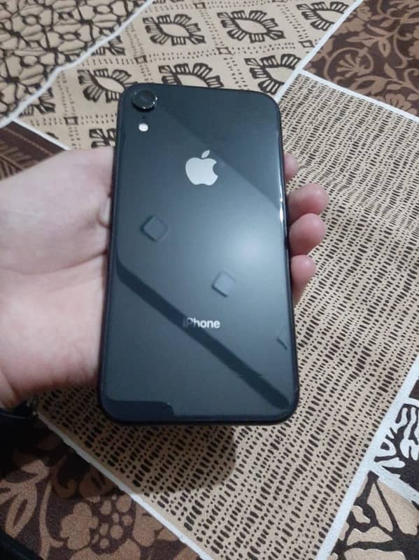 iPhone XR WATER PACK 1